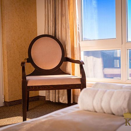 Hotel Kiev Weliko Tarnowo Exterior foto